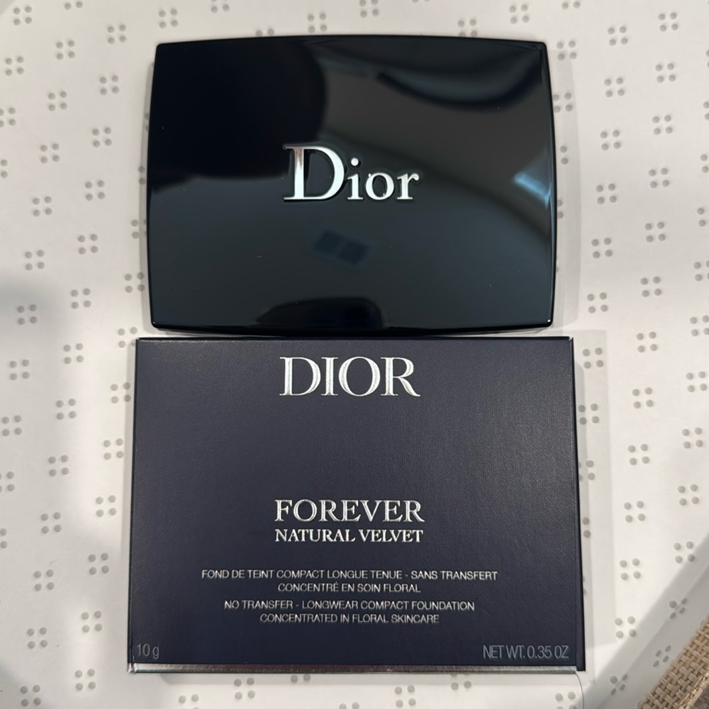 Dior Forever Natural Velvet Face Powder